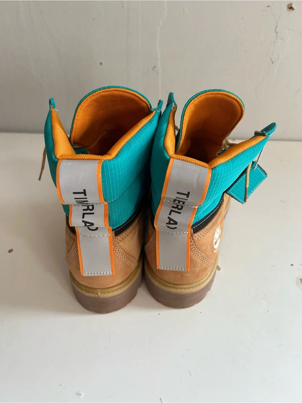 Timberland Tread-light Waterproof Men’s Brown and Teal Lace-Up Work Boots NWOT